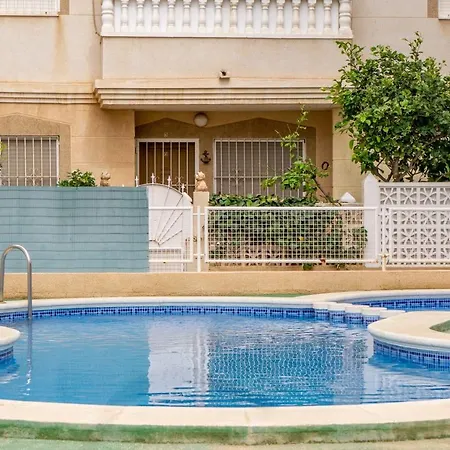 Vacation Near The Sea. Daire Torrevieja